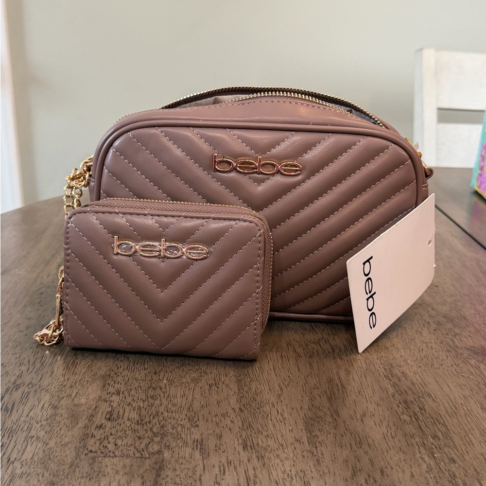 NWT Bebe Tyler camera quilted crossbody bag w/ a matching wallet in taupe/mauve